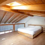 Happy Guest - Lakeview Nest